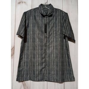 Van Heusen Shirt Men's Medium Gray Button Front Short‎ Sleeve